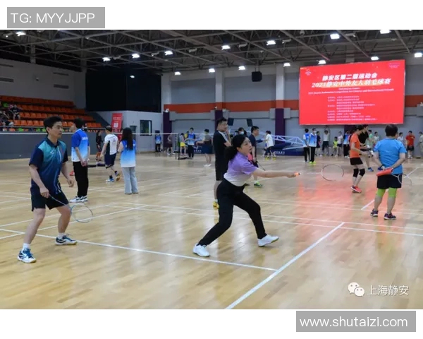 羽毛球的魅力:深入了解杭州羽毛球队的默契配合与训练秘诀 羽毛球的魅力:深入了解杭州羽毛球队的默契配合与训练秘诀