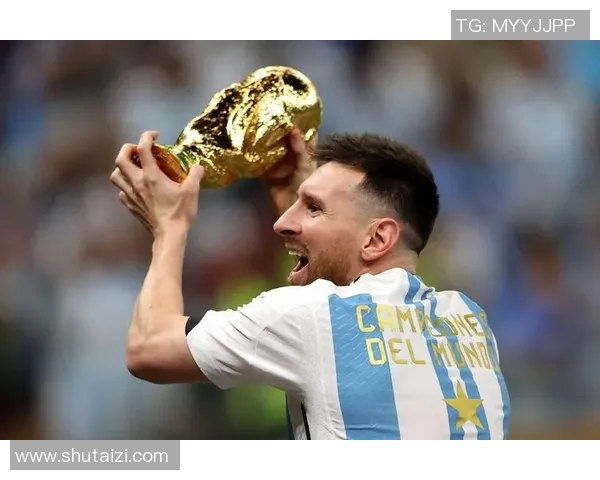 红宝石推荐的足球明星盘点他们的精彩瞬间与成就解析