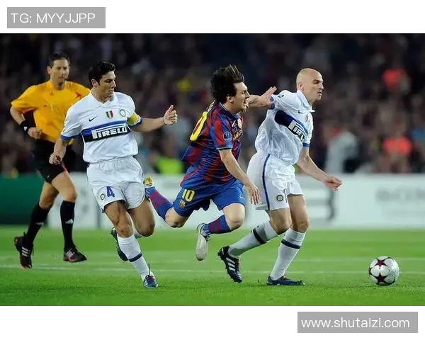 广州足球队荣登足球心理素质排行榜首位展现强大心理韧性与团队精神 广州足球队荣登足球心理素质排行榜首位展现强大心理韧性与团队精神