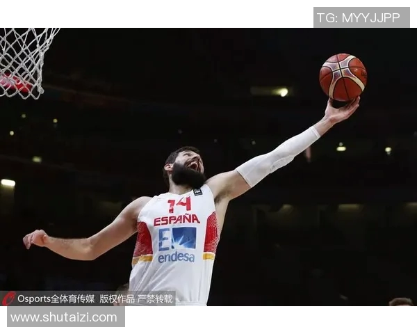 广州羽毛球队在欧锦赛中的拼搏历程与荣耀瞬间回顾